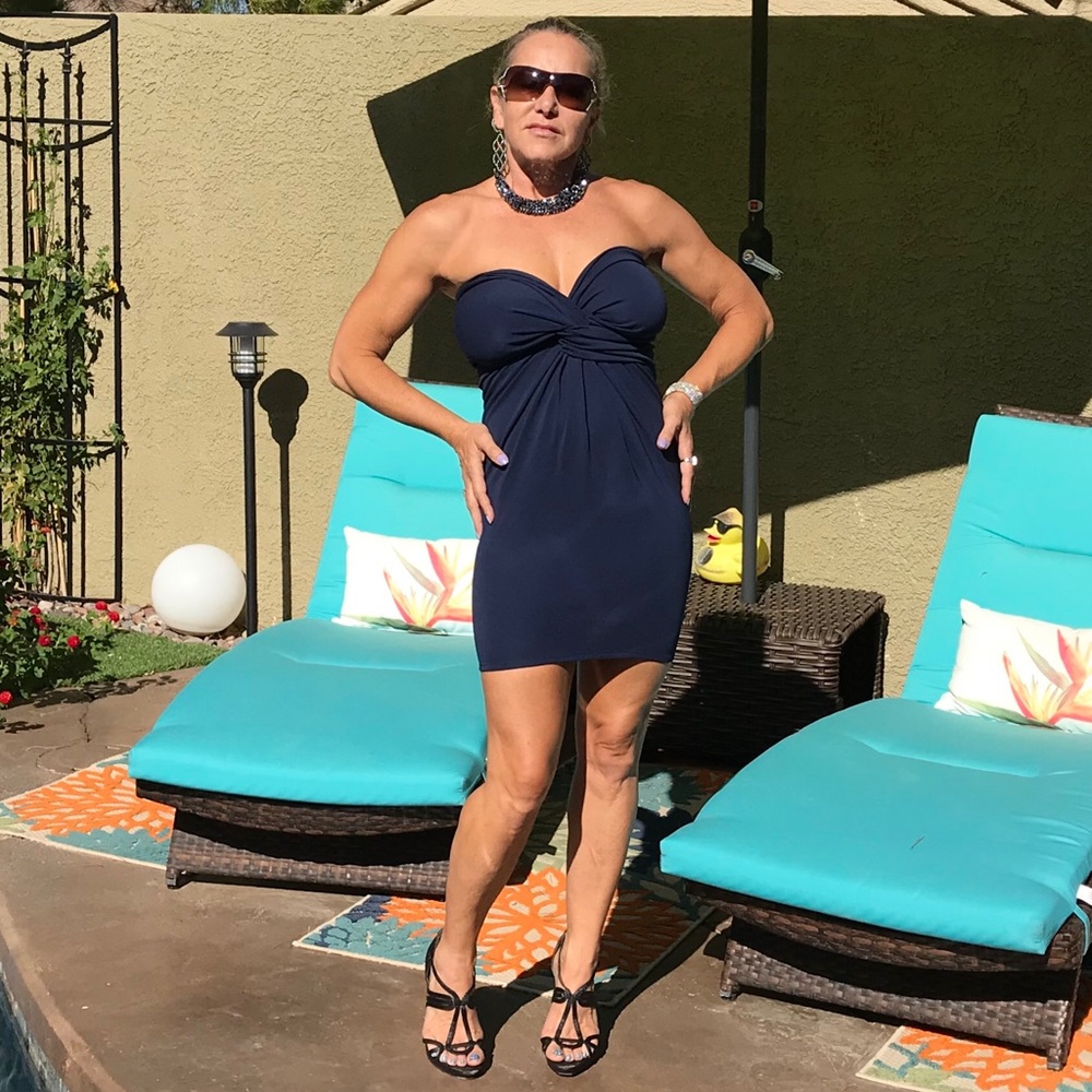 Burberry Blue strapless dress - Picture 3 of 8